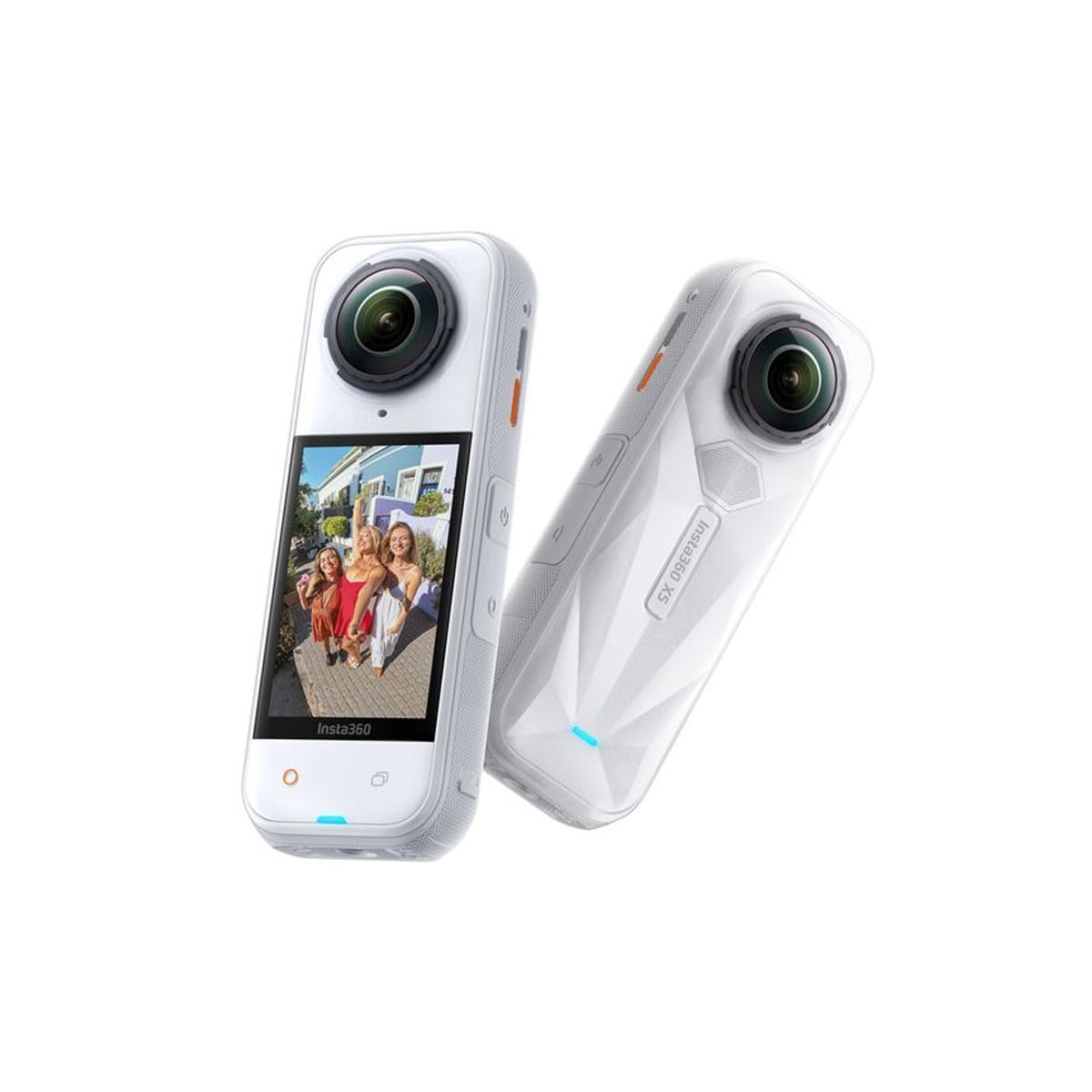 Insta360 X5