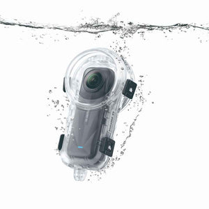 غلاف الغوص Invisible Dive Case لكاميرا Insta360 X5 (مجدّد)